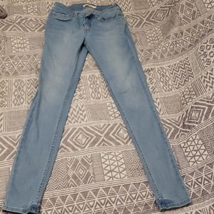 Levis 535 super skinny size 27